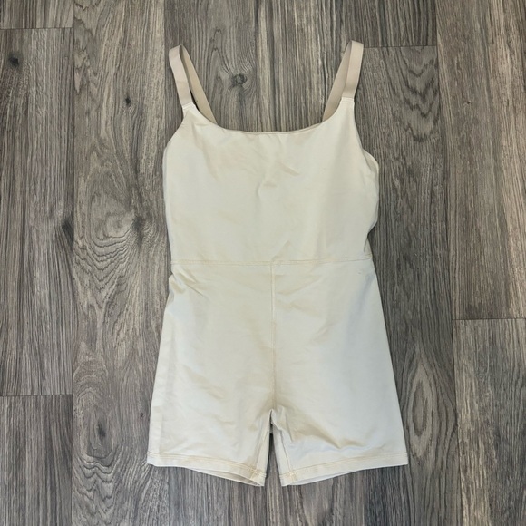 Aerie offline athletic romper - Picture 3 of 4